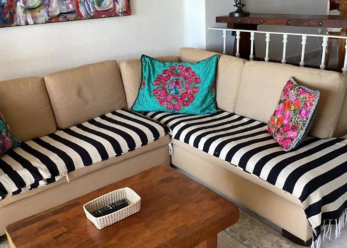 Holiday home Serene Tropical Escape